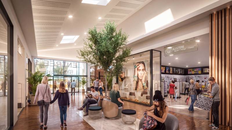 Restructuration et extension de la galerie marchande du Centre commercial CORA à Lempdes près de Clermont-Ferrand