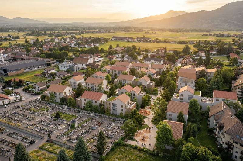Perspective pour le nouveau Lotissement pour la commune de Saint-Pierre-en-Faucigny : un film 3D immersif révèle l'aménagement détaillé du futur quartier résidentiel.